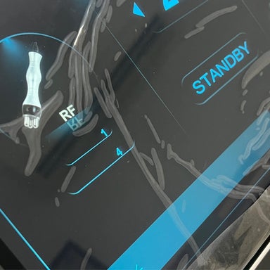 Rf Thighs cellulite treatment